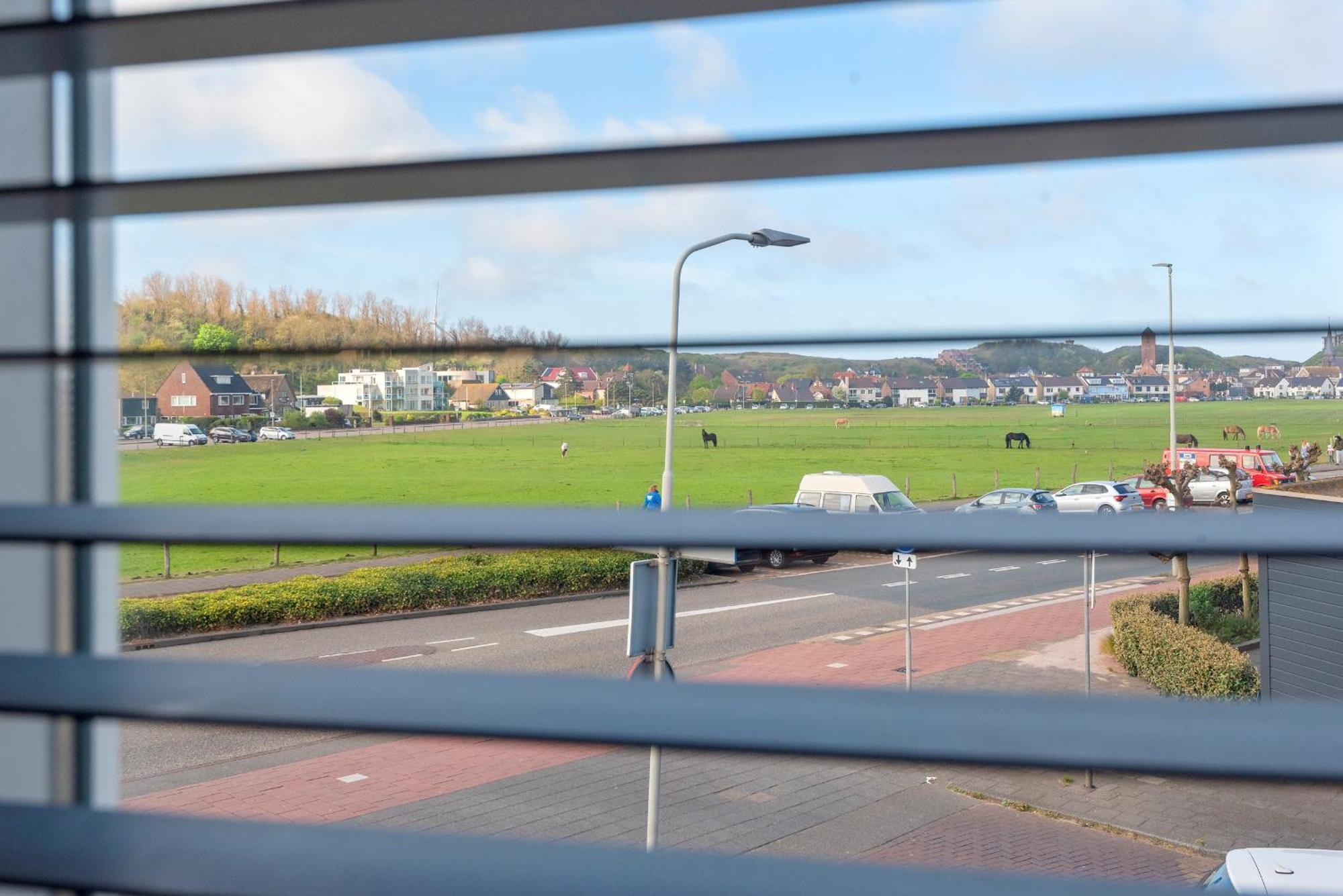Appartamento Wijkiki Surf House Wijk aan Zee Esterno foto