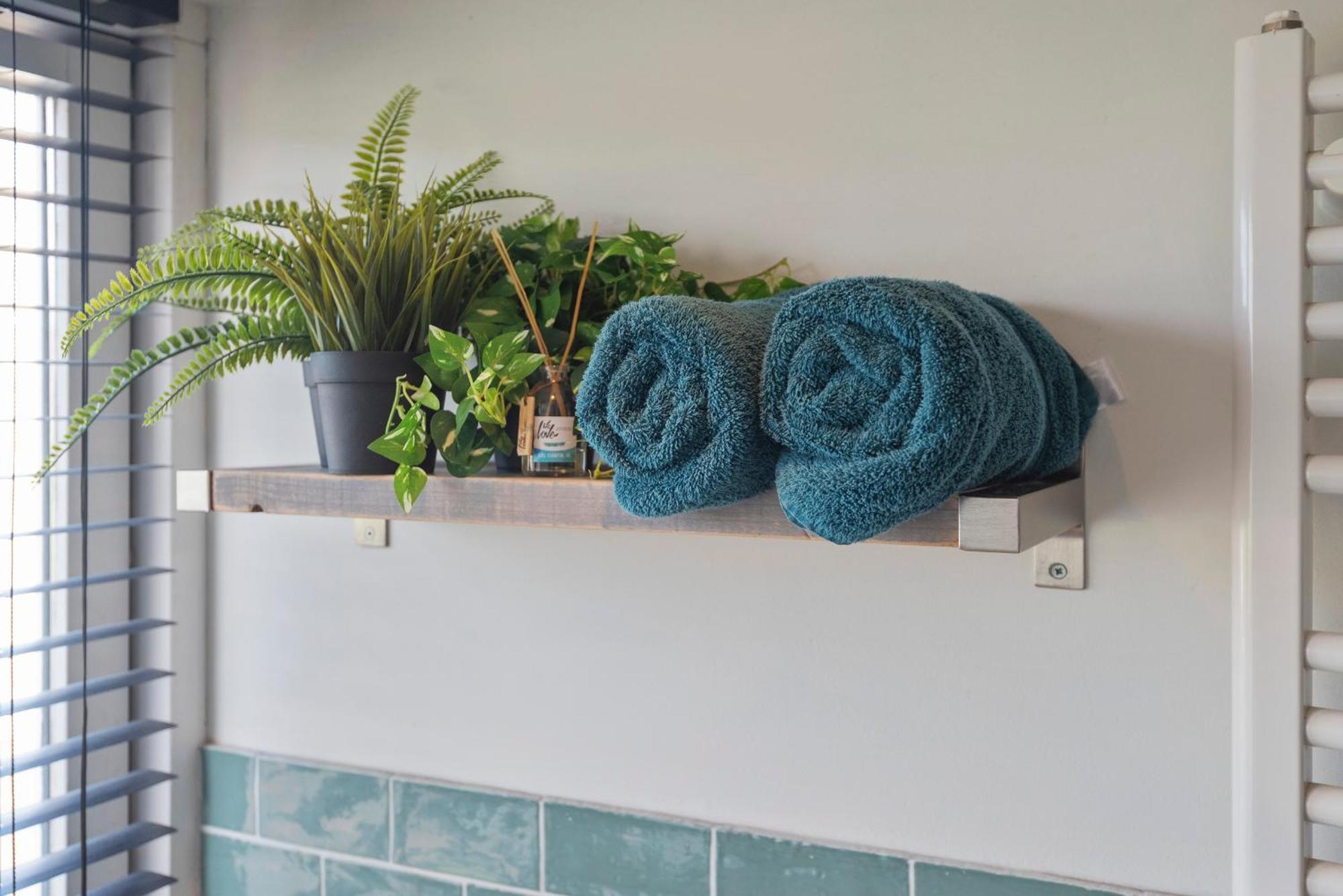 Appartamento Wijkiki Surf House Wijk aan Zee Esterno foto